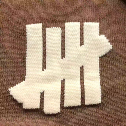 U - SWEATER