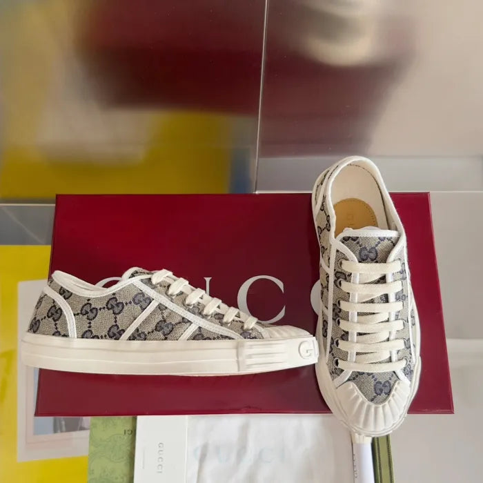 GG - SNEAKERS