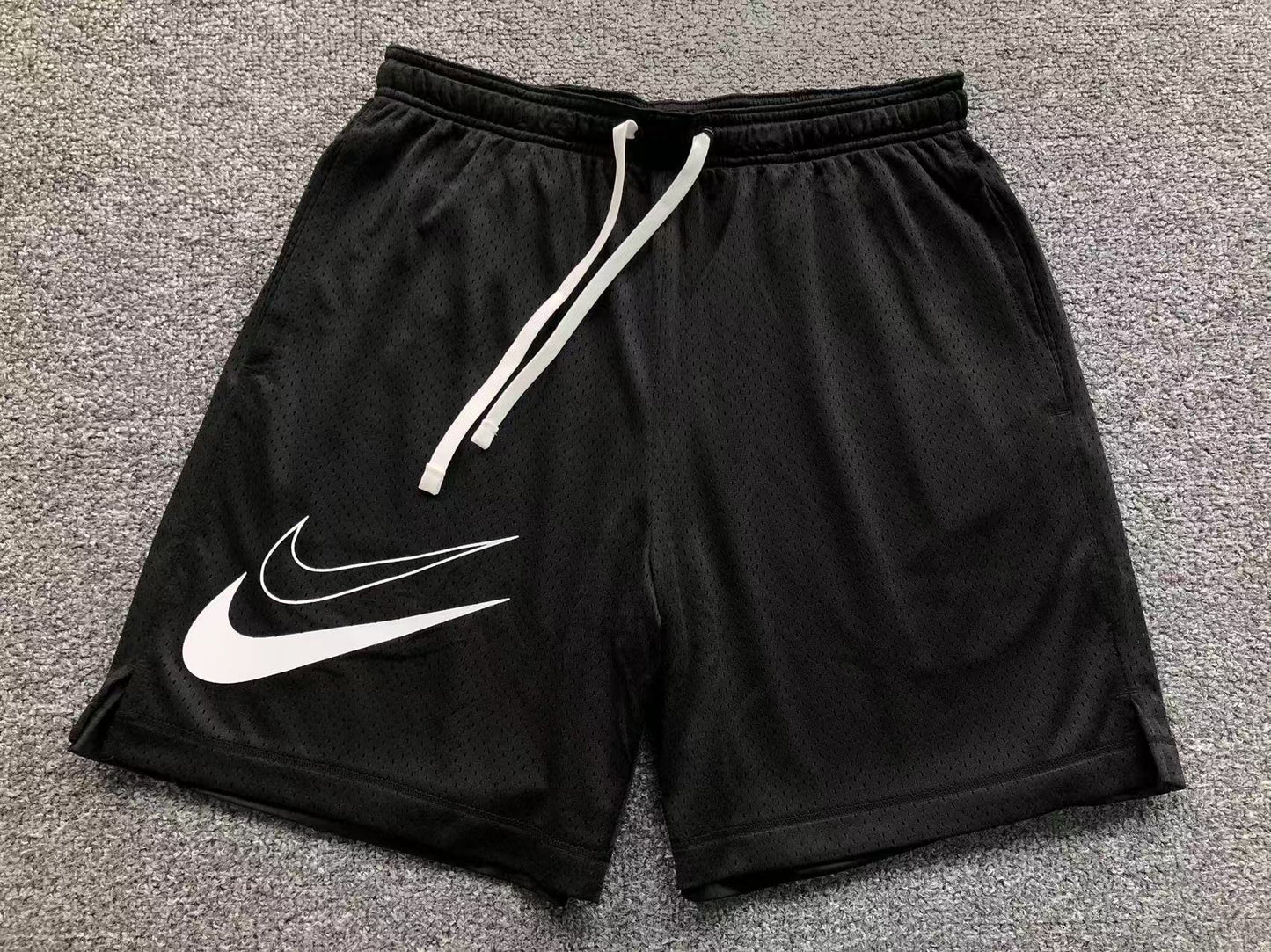 N - SHORTS