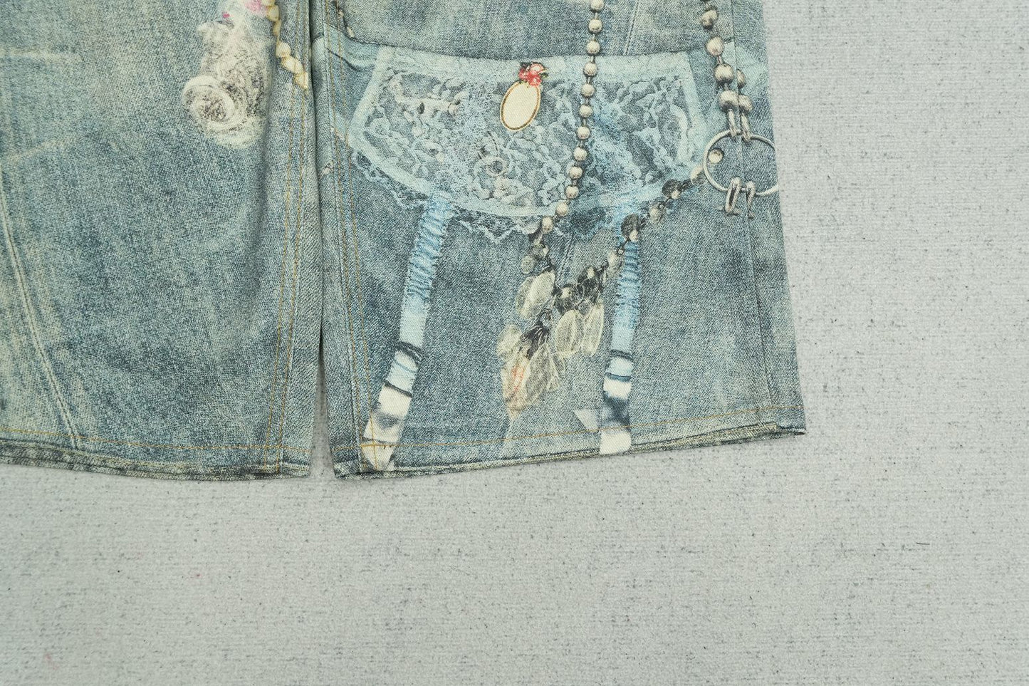 A - JEANS