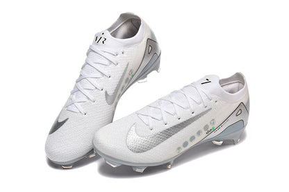 M - FUSSBALLSCHUHE