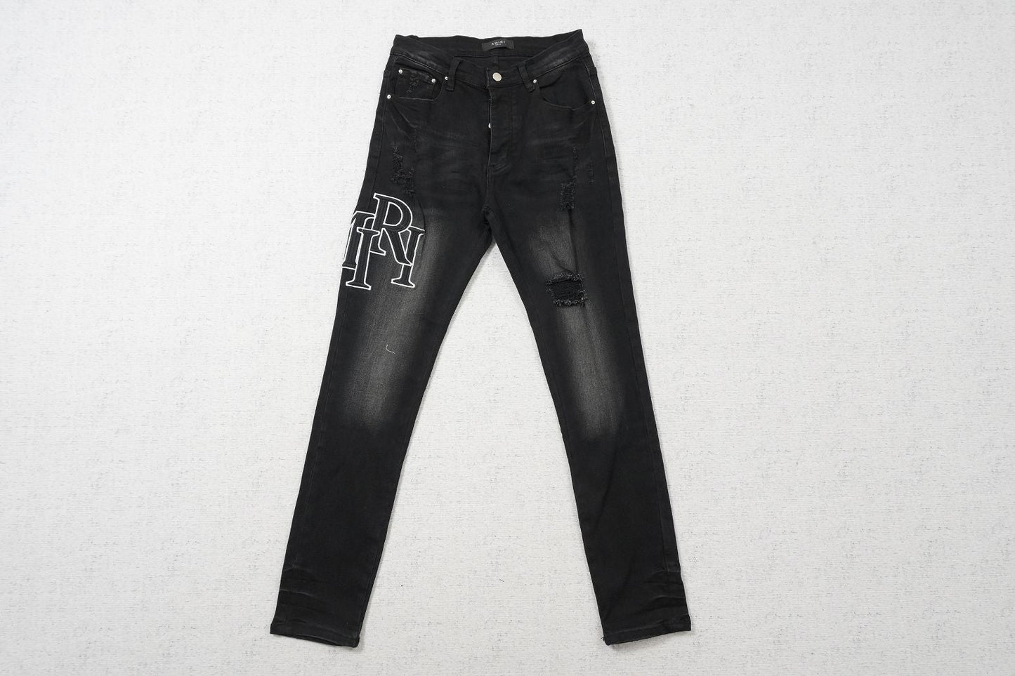 A - JEANS