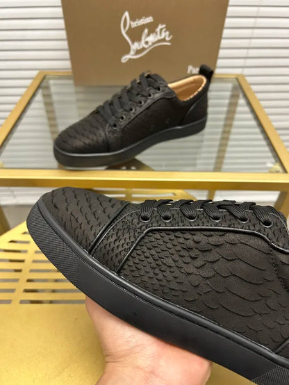 C - SNEAKERS