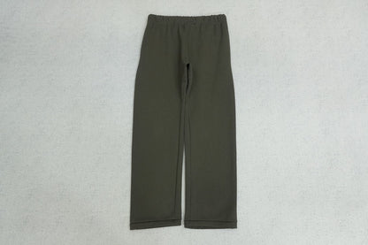 F - SWEATPANTS