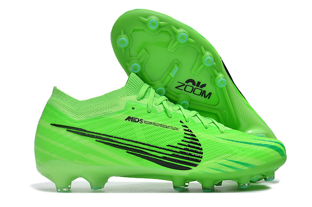 M - FUSSBALLSCHUHE