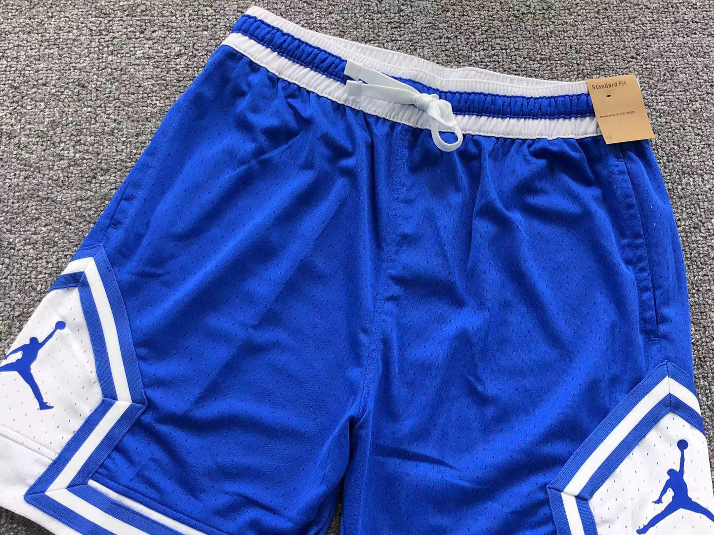 N - SHORTS