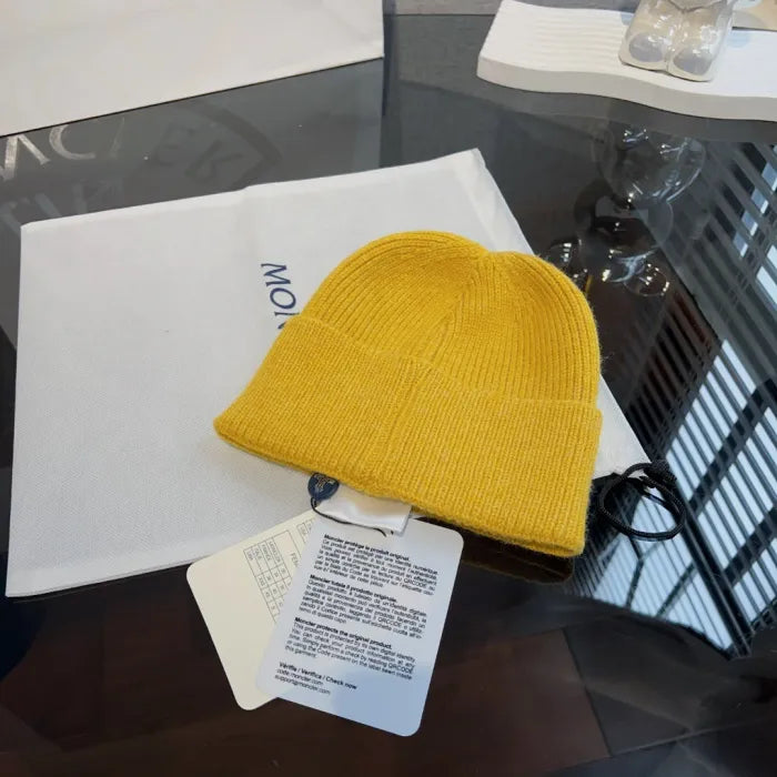 M - MÜTZEN