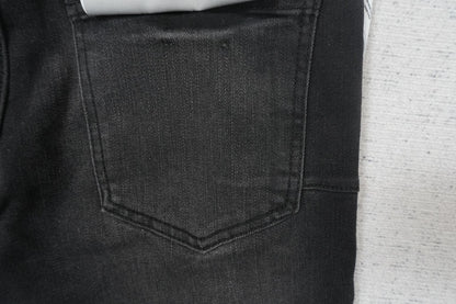 P - JEANS
