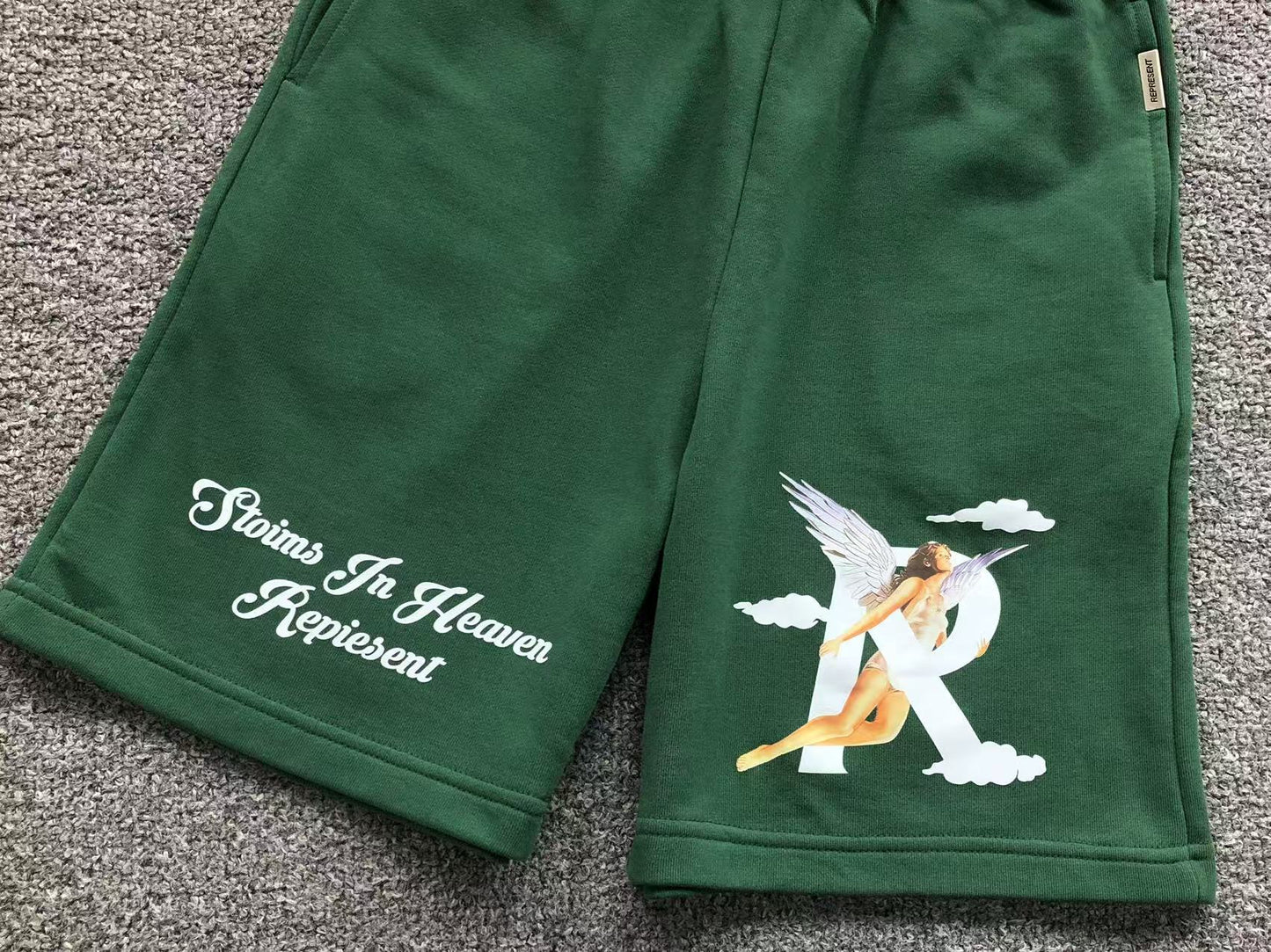 R - SHORTS