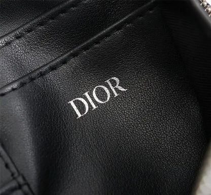D - TASCHE