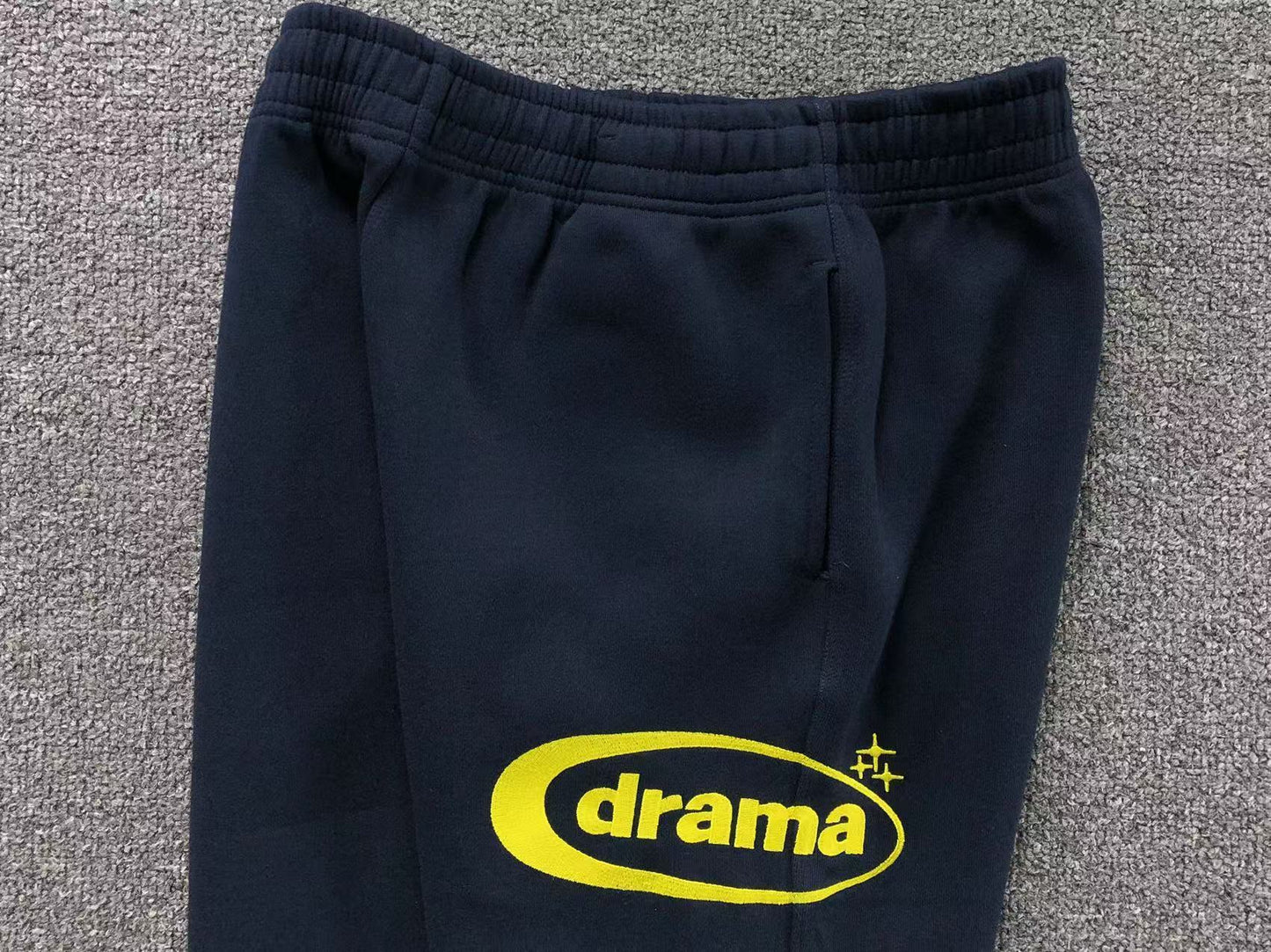 D - SHORTS