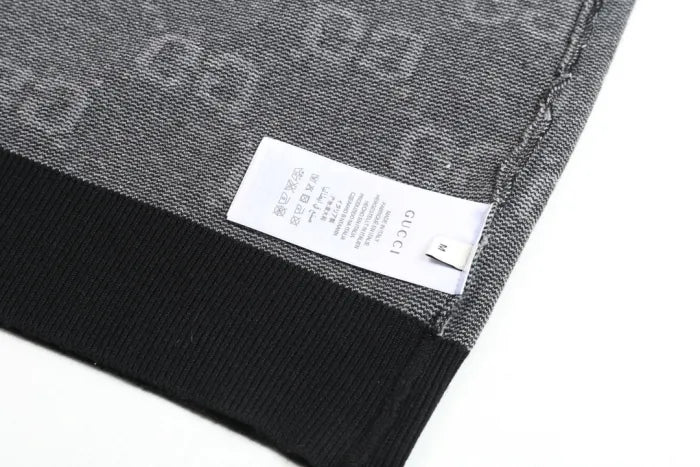 GG - SWEATER