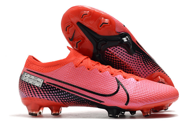 M - FUSSBALLSCHUHE