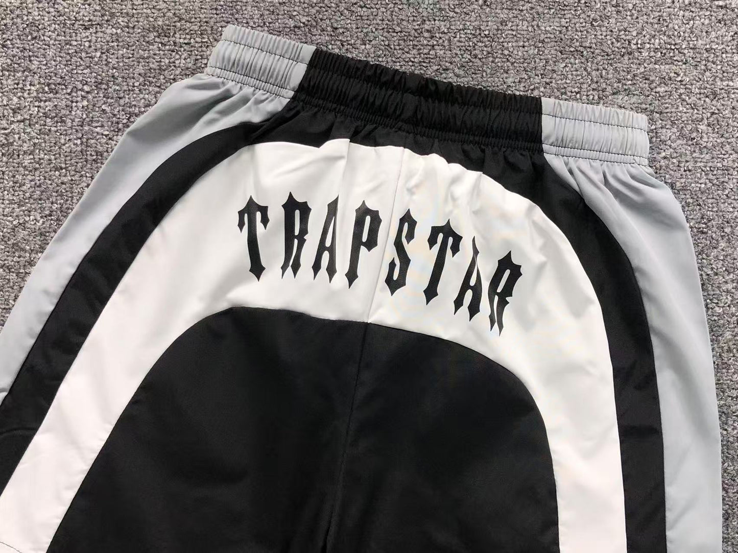 T - SHORTS
