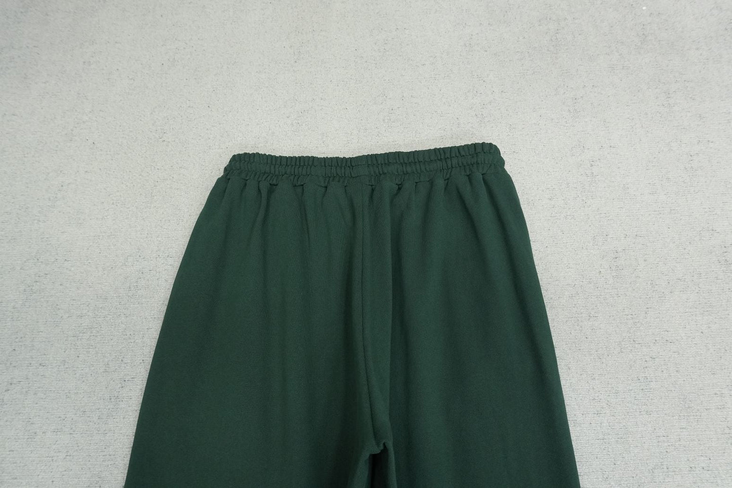 G - SWEATPANTS