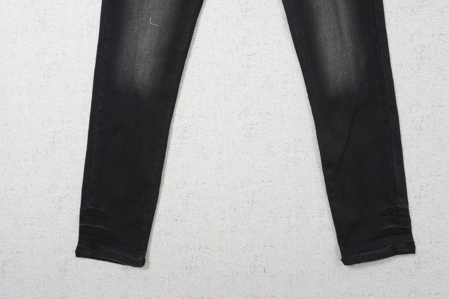 A - JEANS