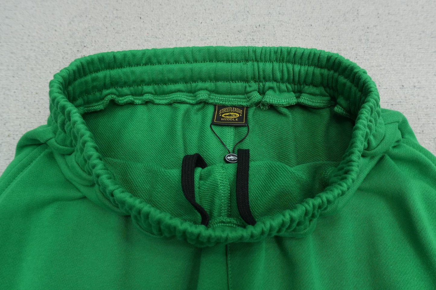 C - SWEATPANTS
