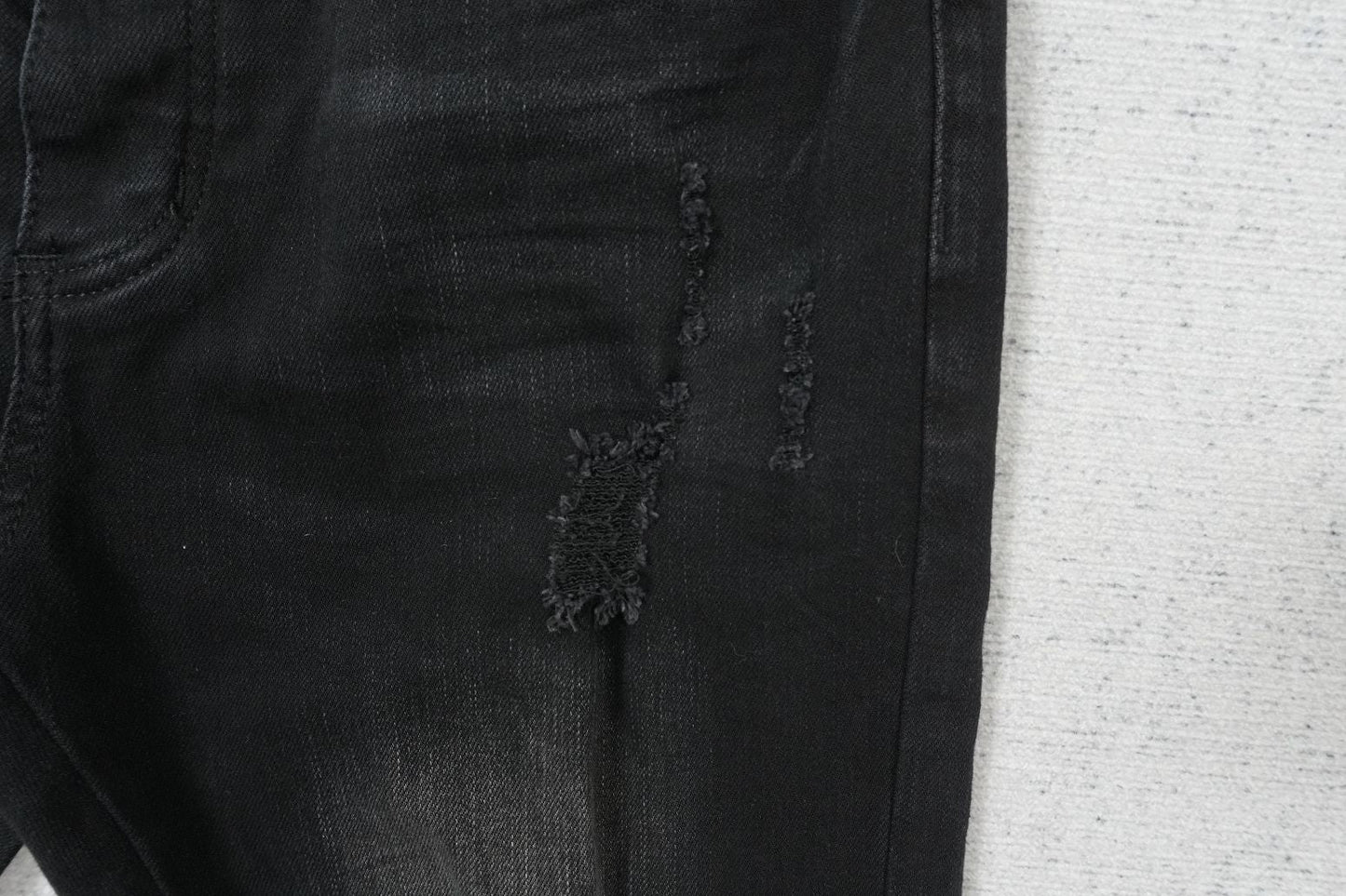 A - JEANS