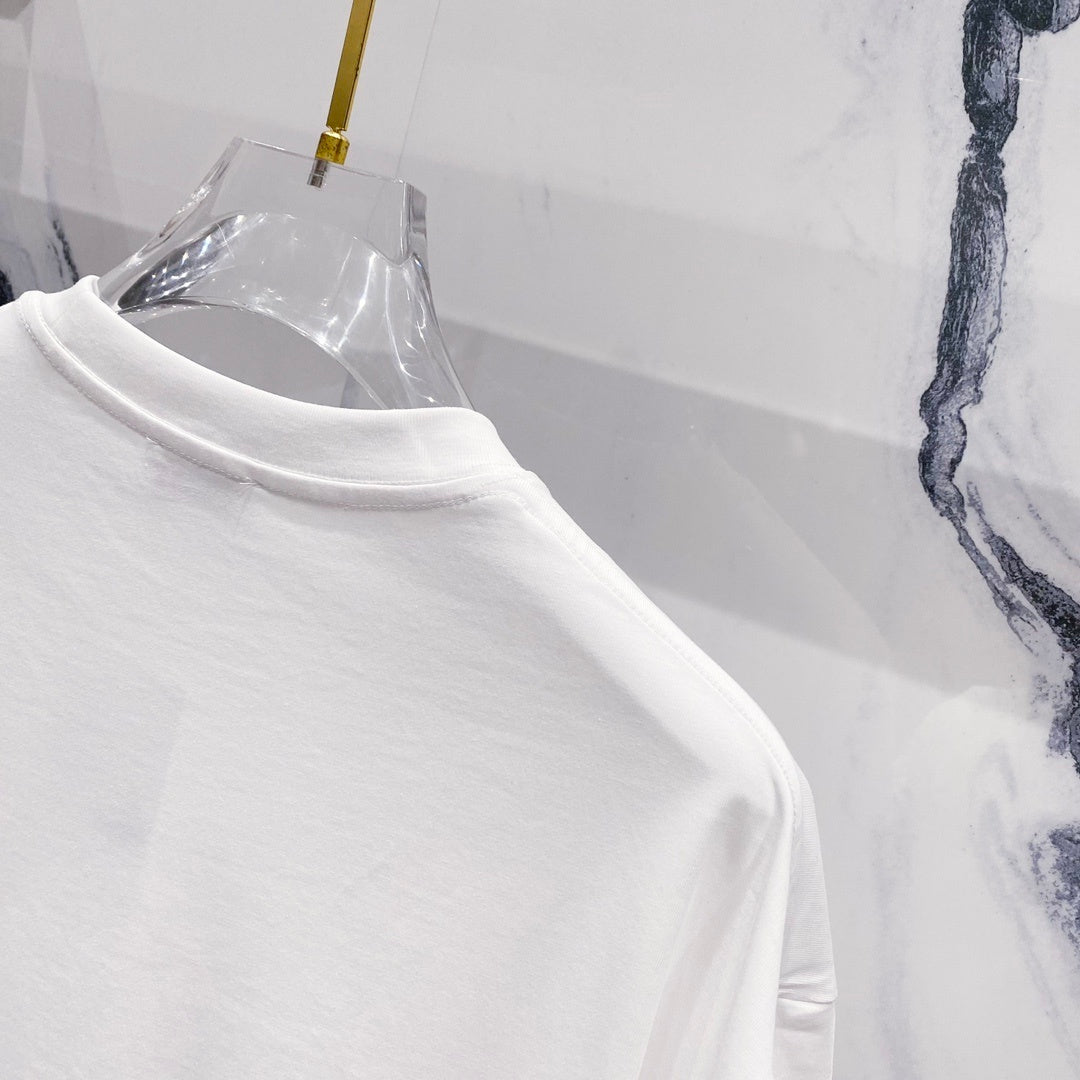V - TSHIRT