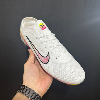 M - FUSSBALLSCHUHE