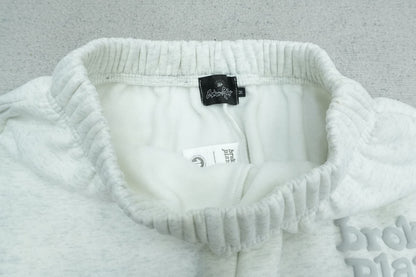 B - SWEATPANTS