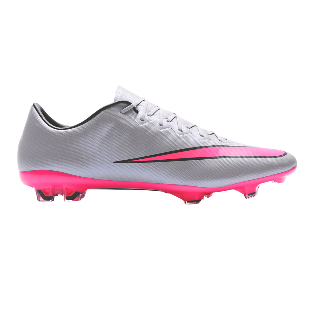M - FUSSBALLSCHUHE