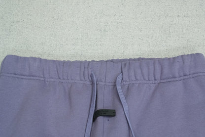F - SWEATPANTS
