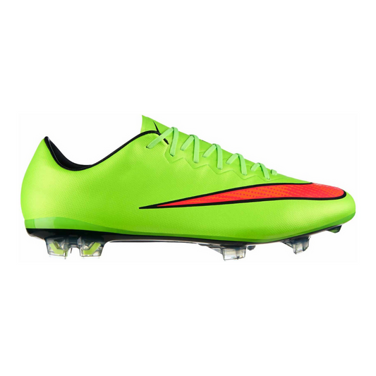 M - FUSSBALLSCHUHE